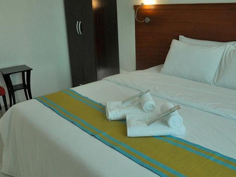 Viven Hotel Laoag Luaran gambar