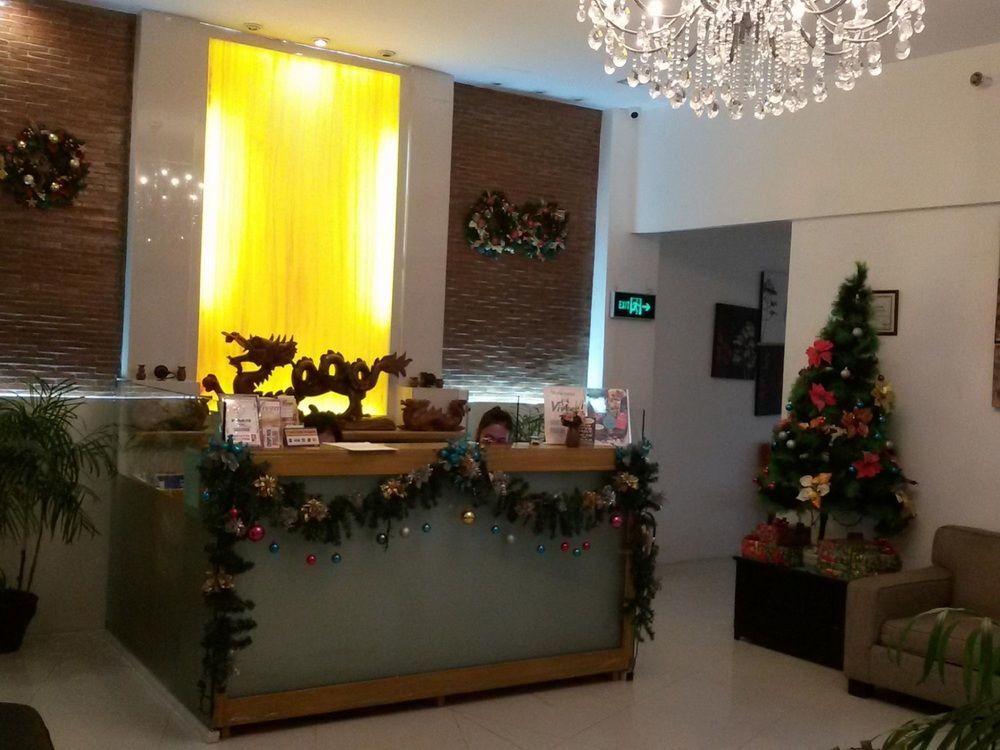 Viven Hotel Laoag Luaran gambar