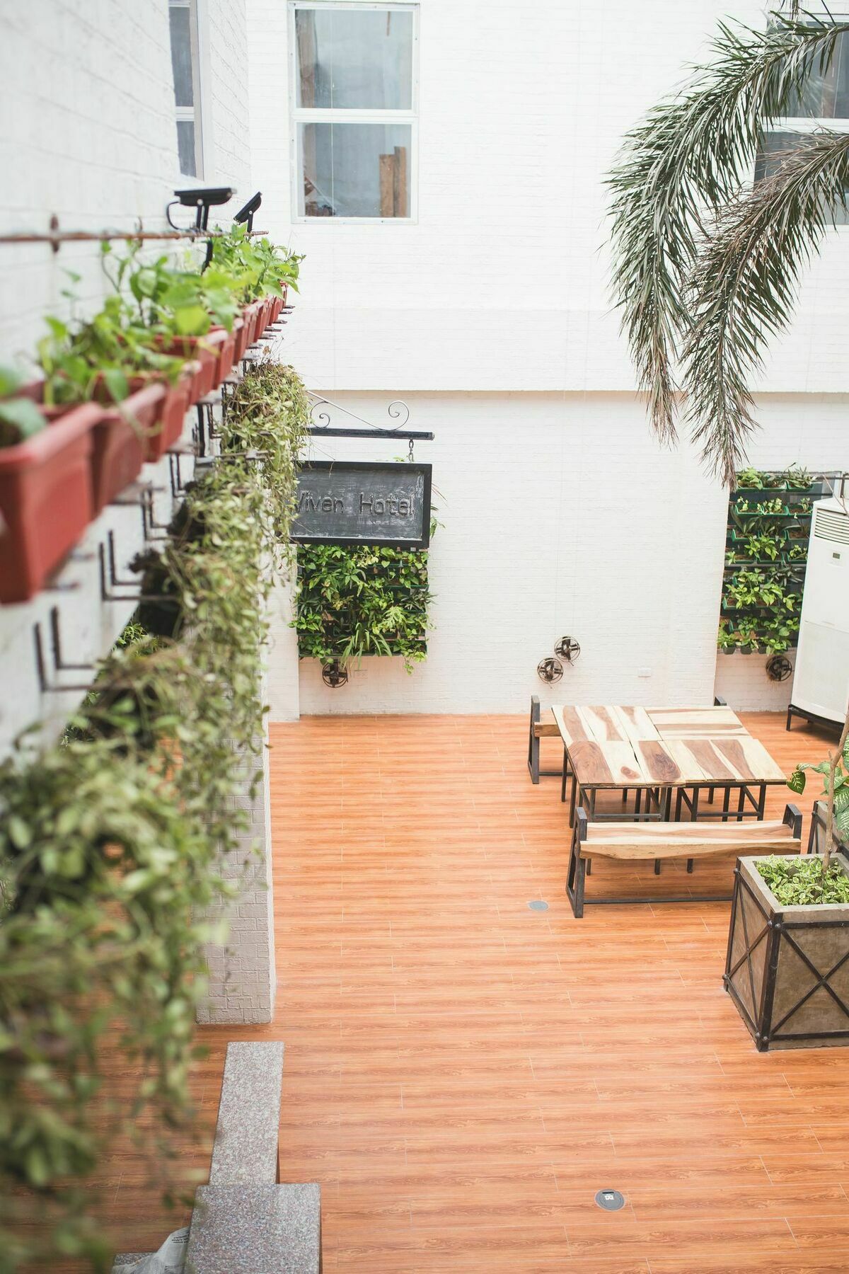 Viven Hotel Laoag Luaran gambar